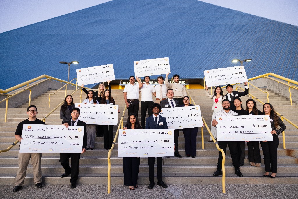 Upgraded team and student innovators at Sunstone Innovation Challenge awards